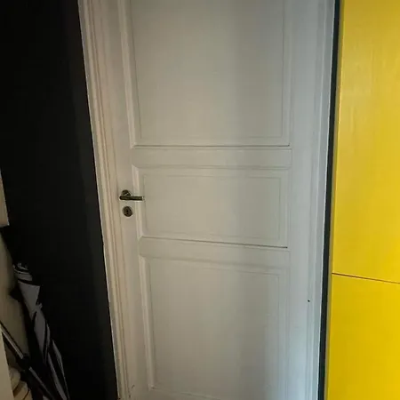 Privateroominasharedaccomadation1 Homestay szállás