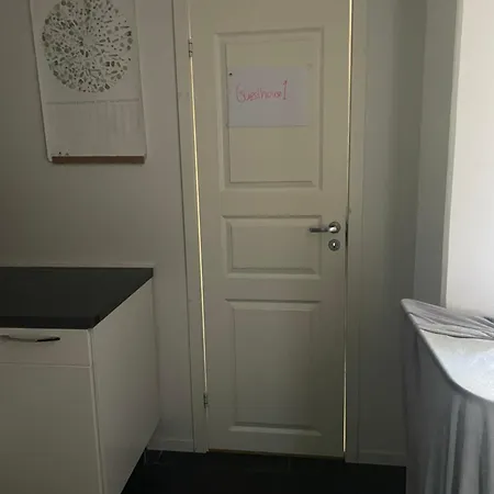 Privateroominasharedaccomadation1 Homestay szállás *